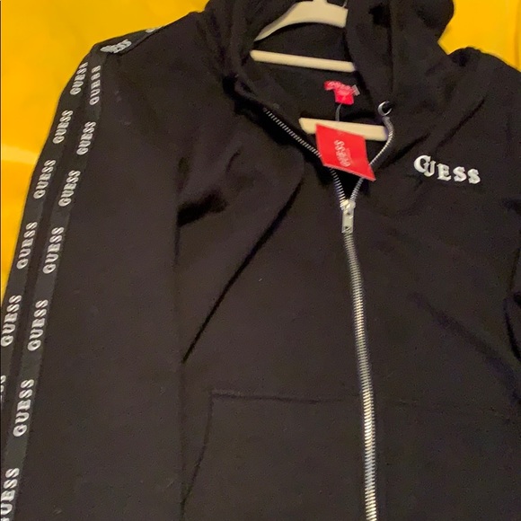 guess jacket - Picture 3 of 3